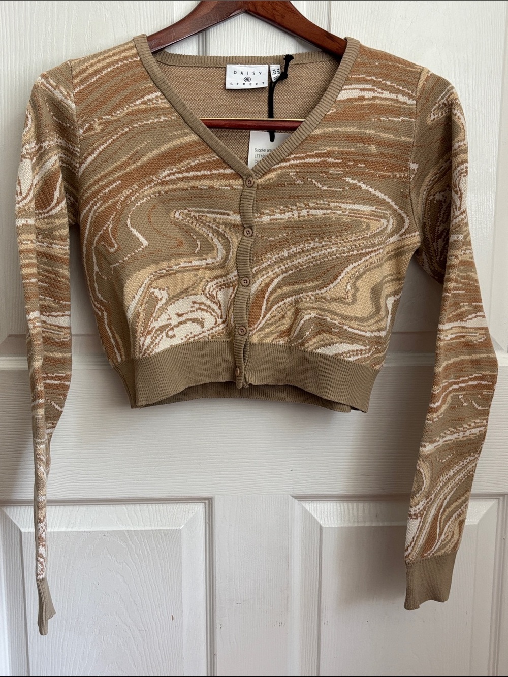 NEW Daisy Street Tan & Cream Marble Print Cropped Button Cardigan V-neck size M